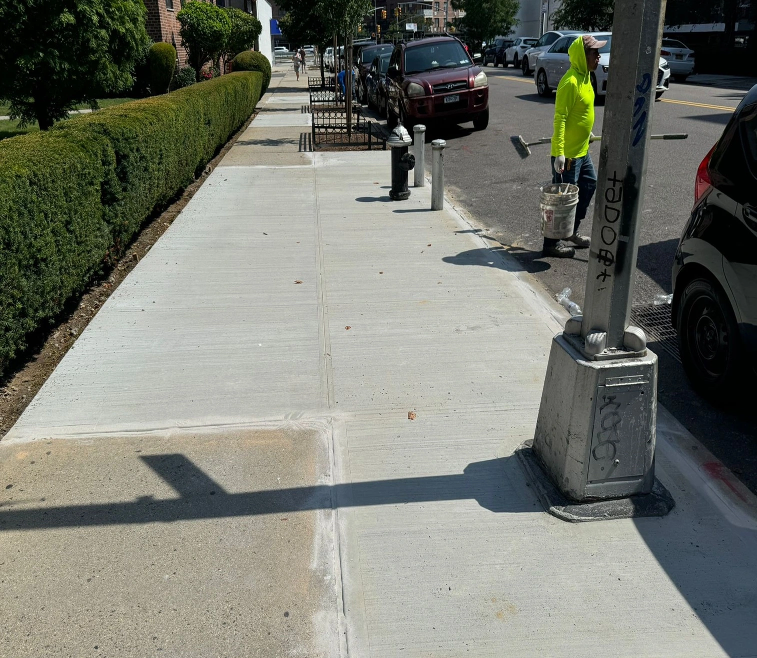 Professional concrete sidewalk repair service in NYC